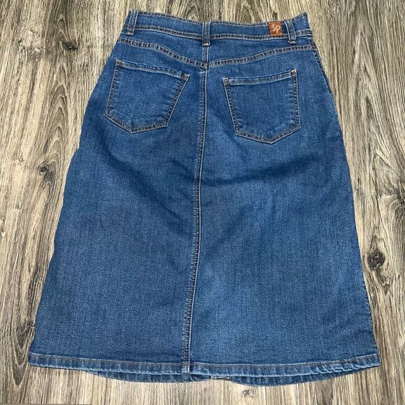 Sneak Peek Small Button Down Denim Skirt - Picture 3 of 8